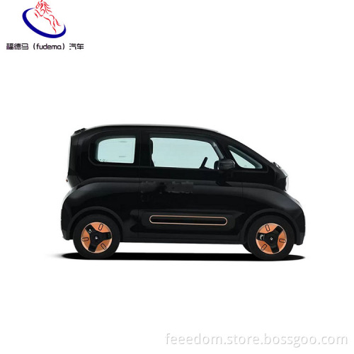 Baojun Kiwi Special Hot Selling Passenger Car Suv Electric Vehicle Limousine For Adults 4 Wheel